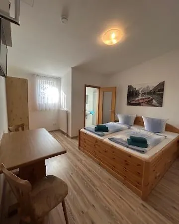 Guest house Und Halli-galli